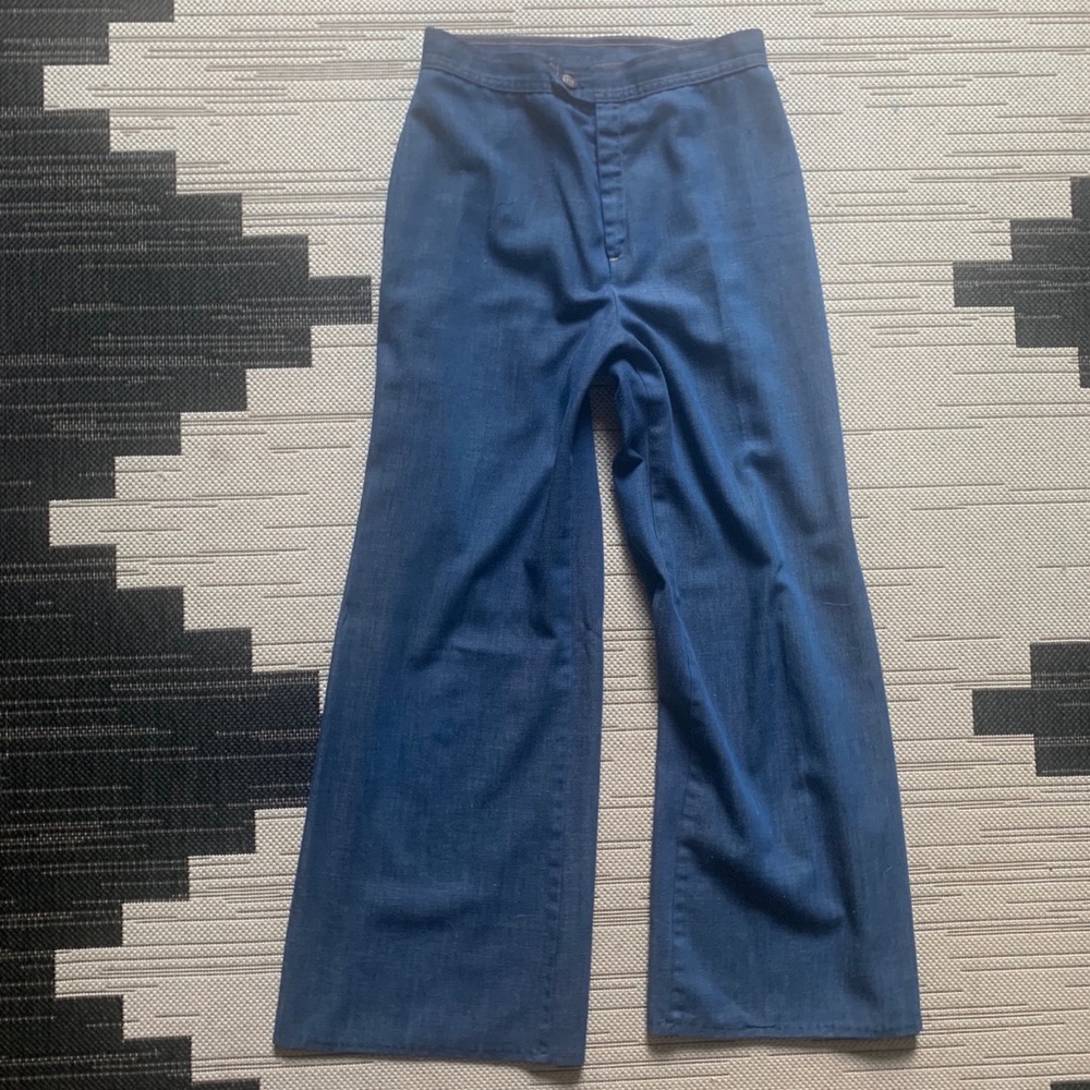 Vintage 70s high waisted wide leg Levi’s